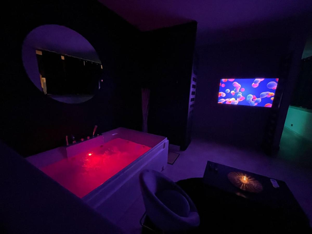 Central Wellness Suite Барі Екстер'єр фото